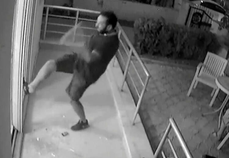 Kuaförde eski sevgili dehşeti! 3