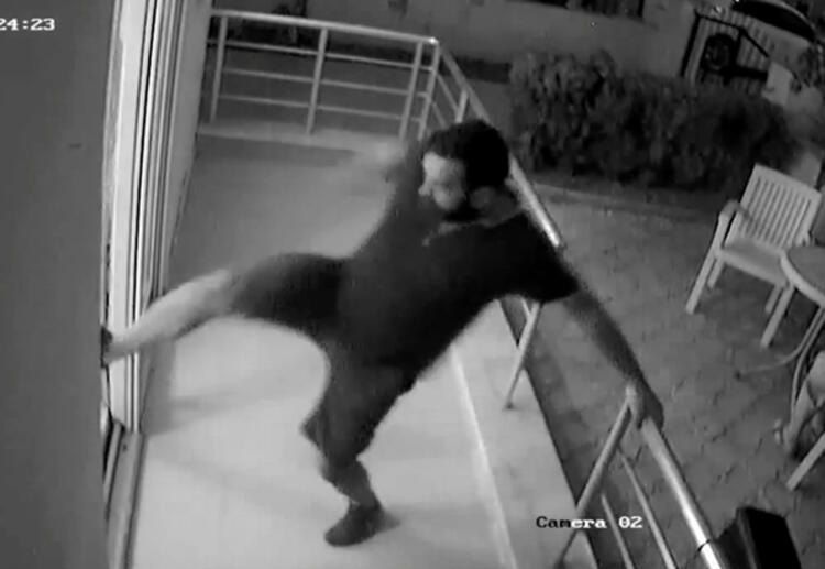 Kuaförde eski sevgili dehşeti! 6