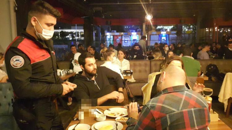 Bursa'da eğlence mekanlarında koronavirüs denetimi! 9