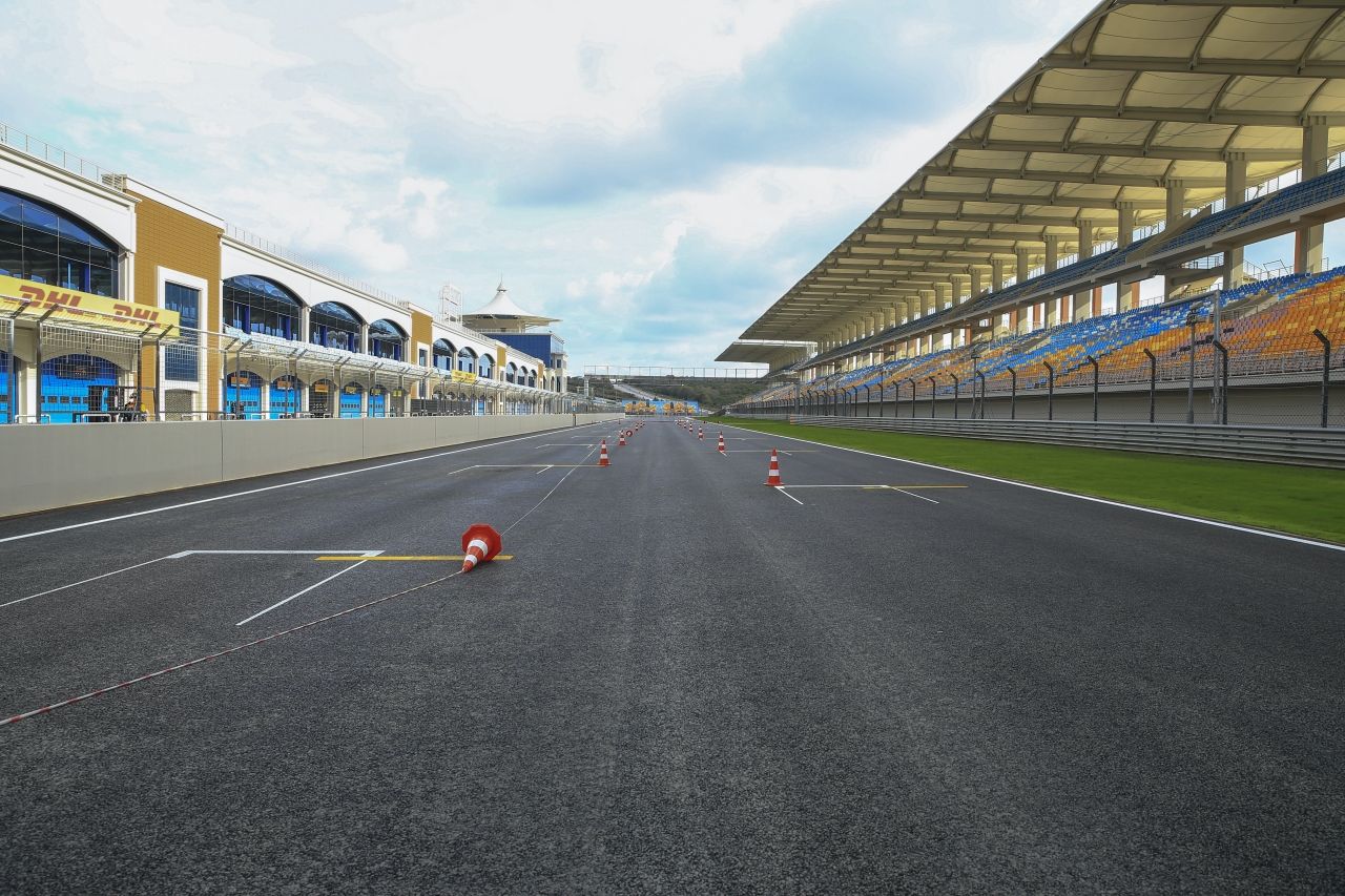 9 yıl sonra Türkiye'ye dönen Formula 1 için İstanbul Park'ta son hazırlıklar 1