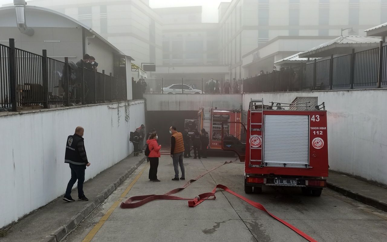 Düzce Atatürk Devlet Hastanesi'nde yangın paniği 6
