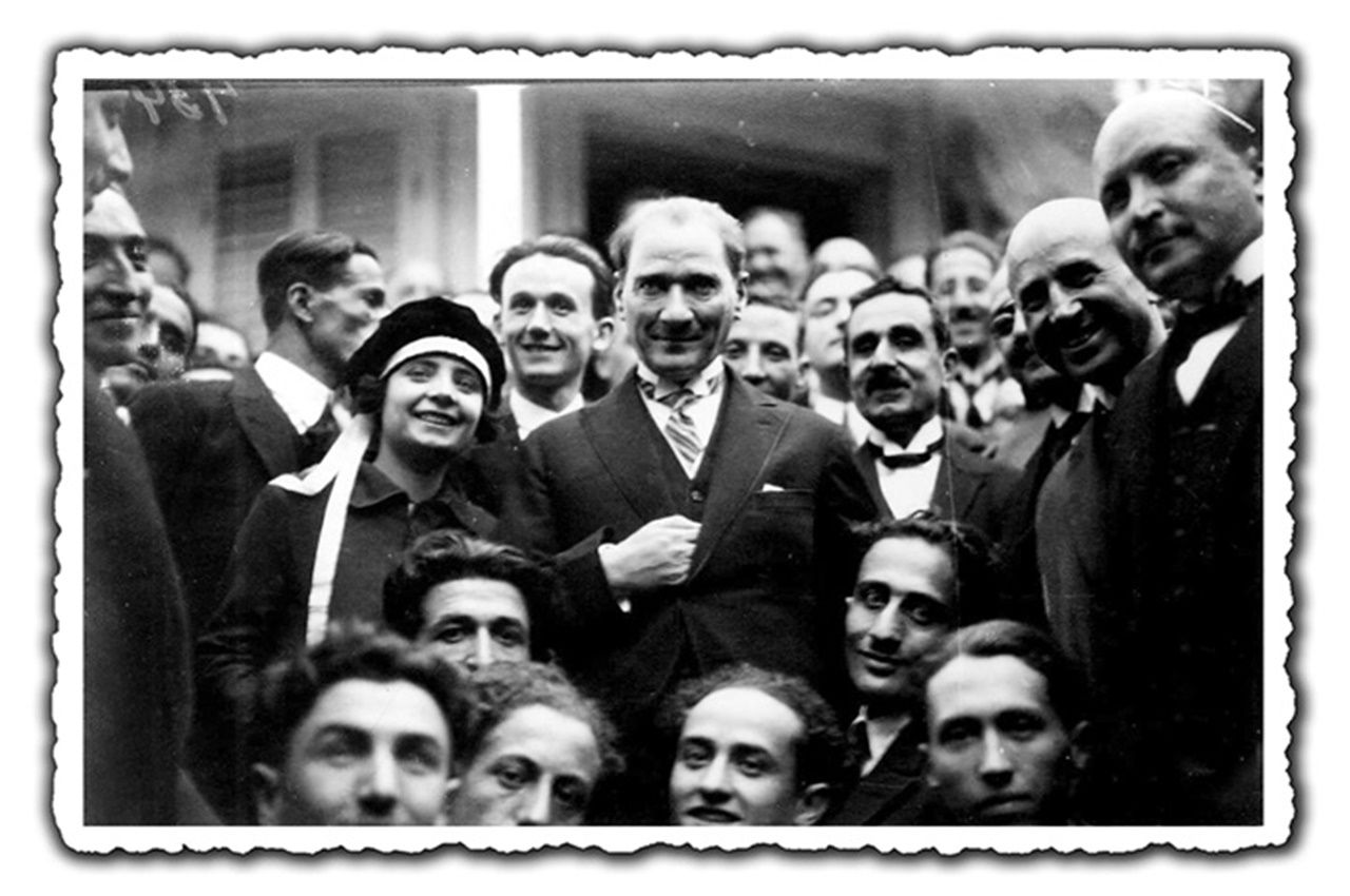 Gazi Mustafa Kemal Atatürk'ü özlem ve saygıyla anıyoruz 5