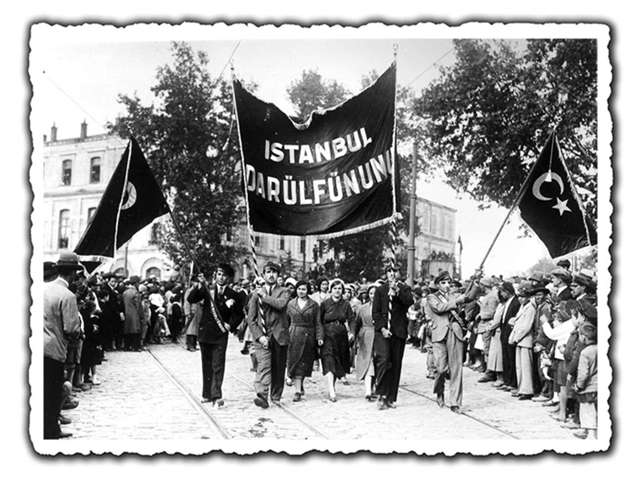 Gazi Mustafa Kemal Atatürk'ü özlem ve saygıyla anıyoruz 8