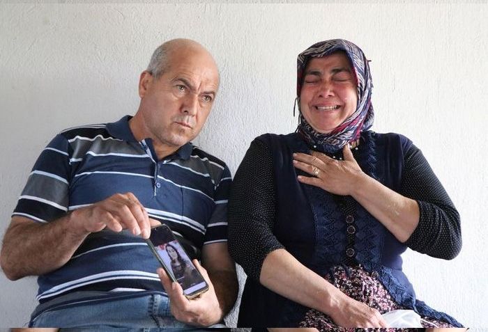 Genç kız ölümü beklerken kanlı taytını değiştirmişler! 4