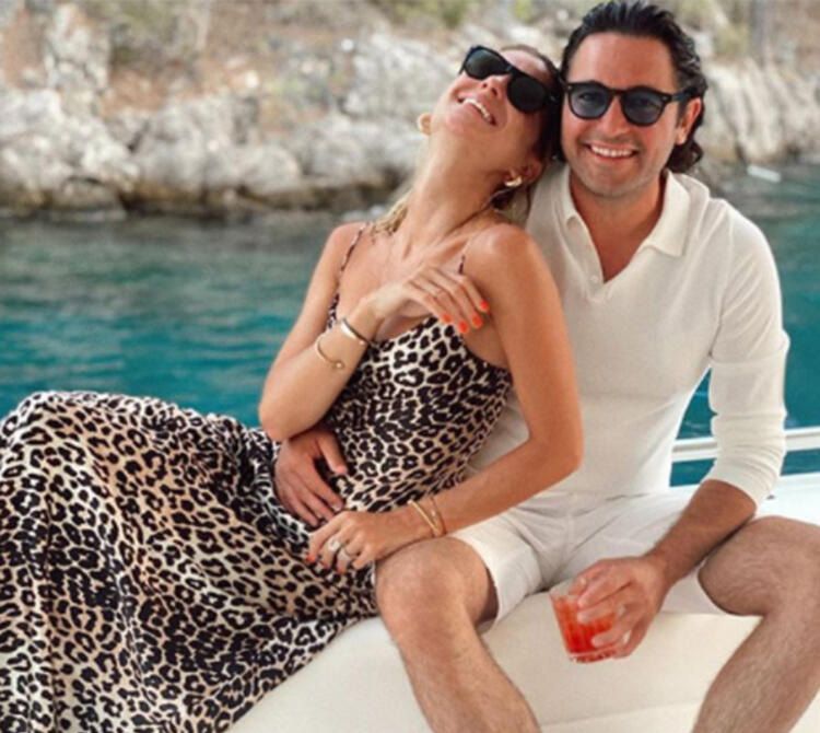 Hacı Sabancı ile Nazlı Kayı evleniyor! 6