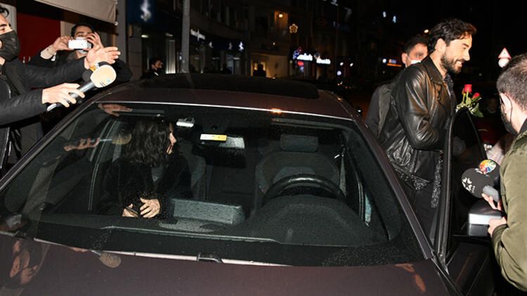 Nesrin Cavadzade, Gökhan Alkan'ı ailesiyle tanıştırdı 3