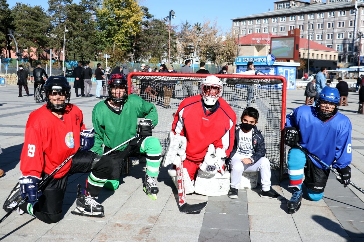Erzurum'da kış sporları vatandaşlara tanıtıldı 8