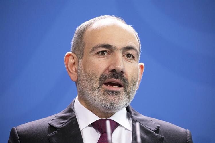 Aliyev'den tarihi görüntüler geldi... Paşinyan konuştukça battı! O söz çıldırttı... 3