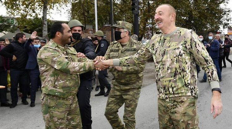 Aliyev'den tarihi görüntüler geldi... Paşinyan konuştukça battı! O söz çıldırttı... 6