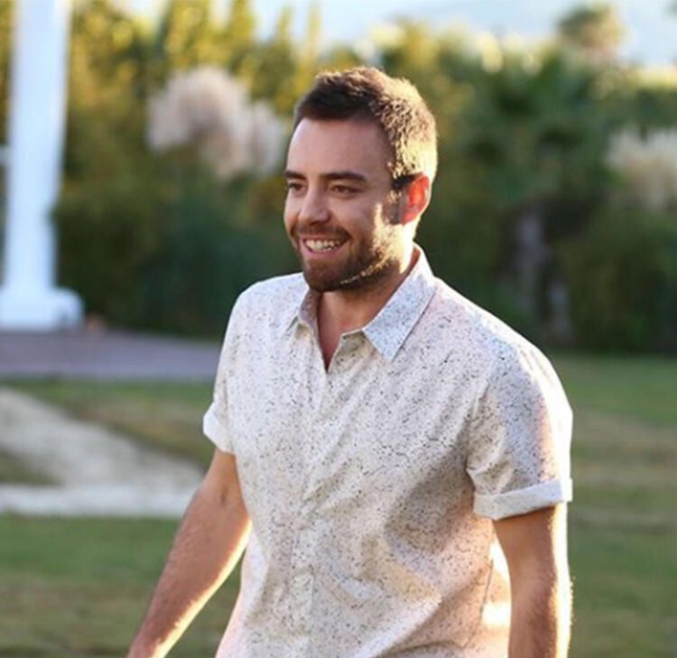 Murat Dalkılıç'a Hande Erçel'i unutturan güzel! 5