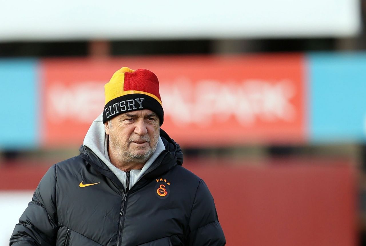 Fatih Terim Florya'da beyin yıkıyor 3