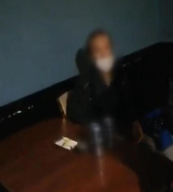 Esenyurt'taki bir marketin altından çıktı! 3