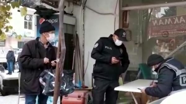 Temaslılar aramızda kol geziyor 5