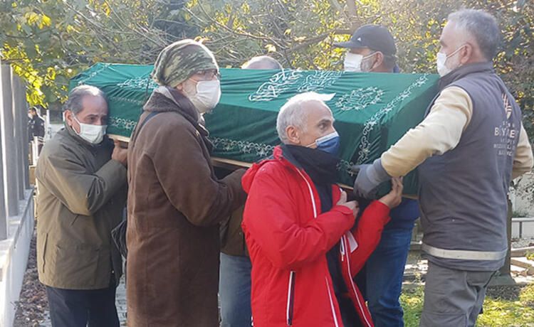 Oyuncu Devrim Parscan son yolculuğuna uğurlandı 6