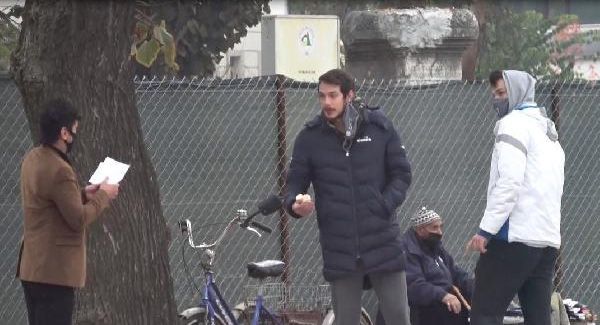 Maske takmayanlara testinin pozitif çıktığını söyleyip adres sordu! 2