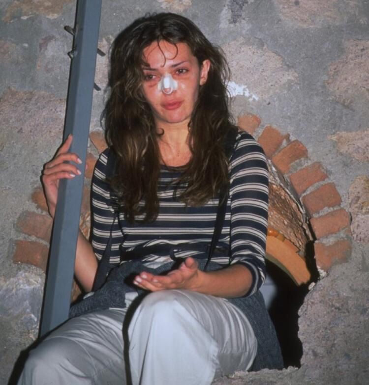 Hande Ataizi'den 'tuvalet penceresi' sahnesine tepki! 4