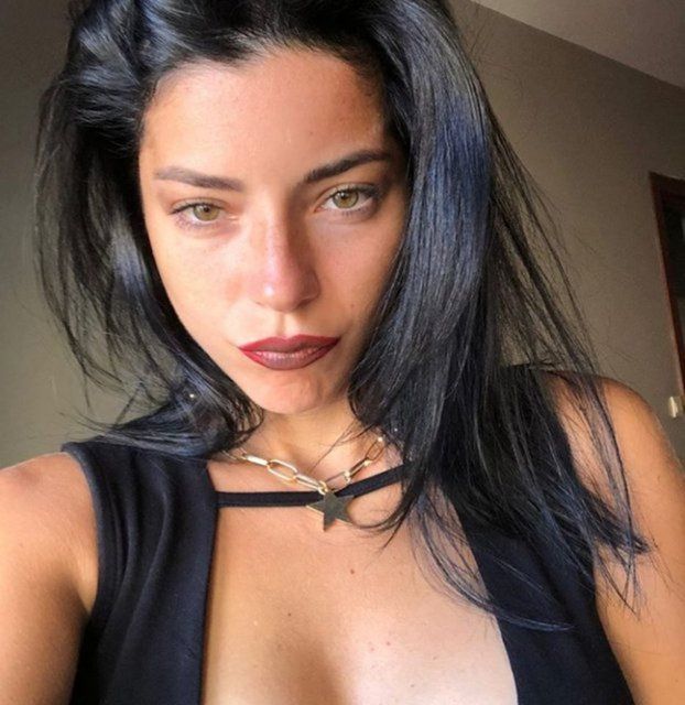 Merve Boluğur'dan cesur pozlar! 7