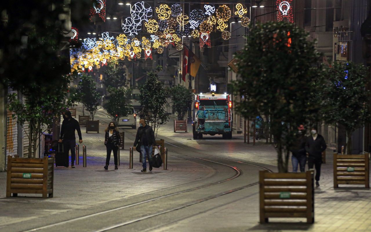 Kısıtlama bitti, İstanbullu yollara düştü 4