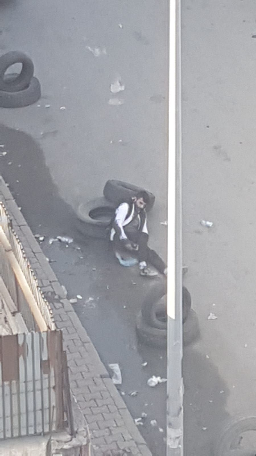 Oğlunu vurup başında bekledi 1