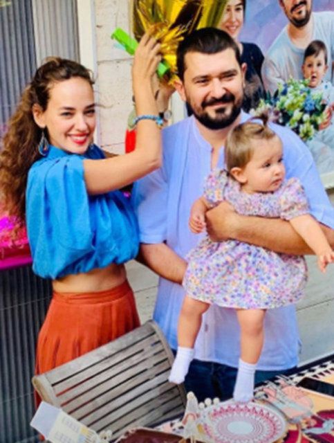 Koronavirüsü yenen Seda Bakan soluğu pazarda aldı! 5