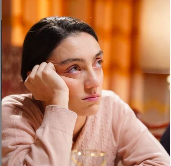 Gülben kocasıyla pozunu paylaştı 3