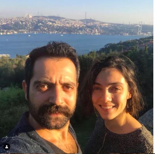 Gülben kocasıyla pozunu paylaştı 5