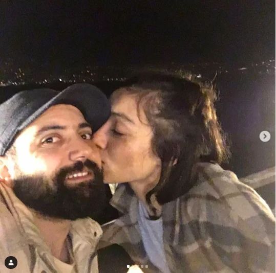 Gülben kocasıyla pozunu paylaştı 9