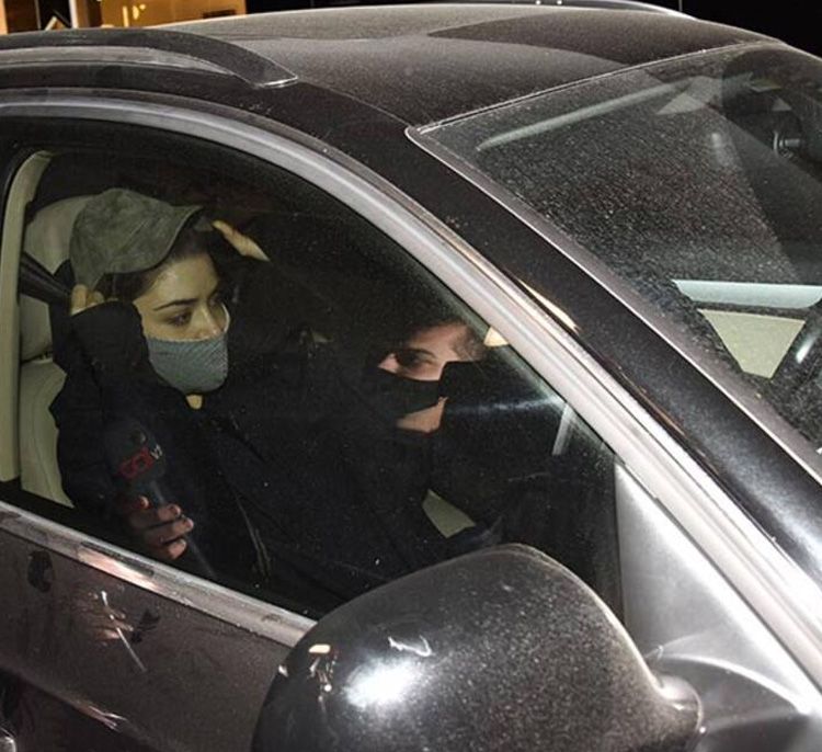 Hande Erçel şoförüne sinirlendi! 4