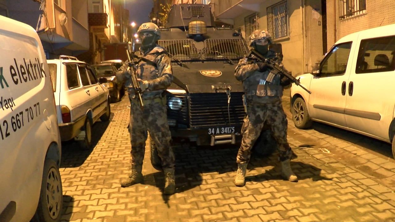 İstanbul'da DEAŞ'a gece operasyonu 2