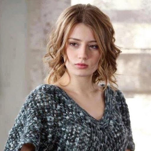 Oyuncu Gizem Karaca, Baraj dizisinin kadrosuna dahil oldu 1