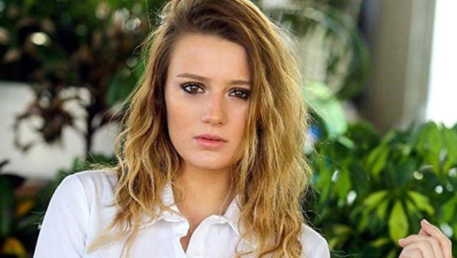 Oyuncu Gizem Karaca, Baraj dizisinin kadrosuna dahil oldu 5