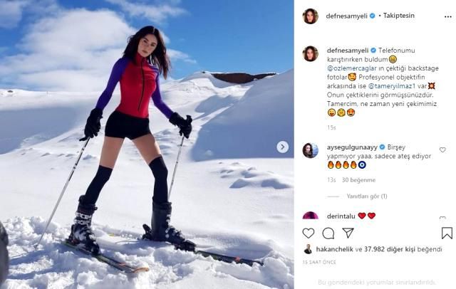 Karlar üzerinde mayolu pozlar veren Defne Samyeli, fit vücuduyla göz kamaştırdı! 1
