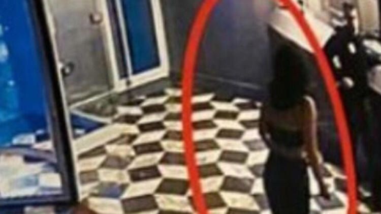Aldatıldığını düşündü... Otel lobisinde çırılçıplak soyundu! 6