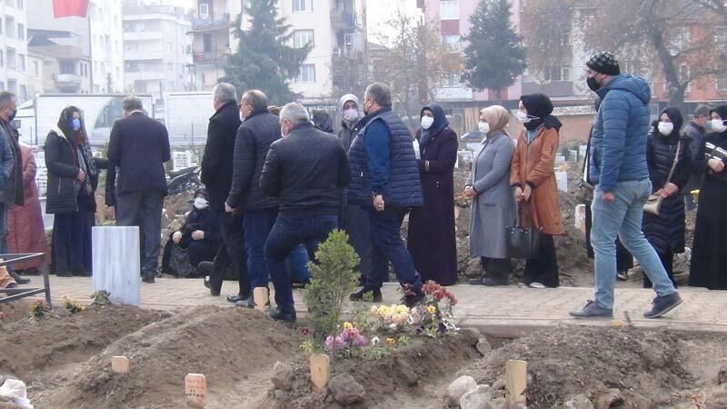 28 gün içinde aynı aileden 4 kişi koronavirüsten öldü! 7