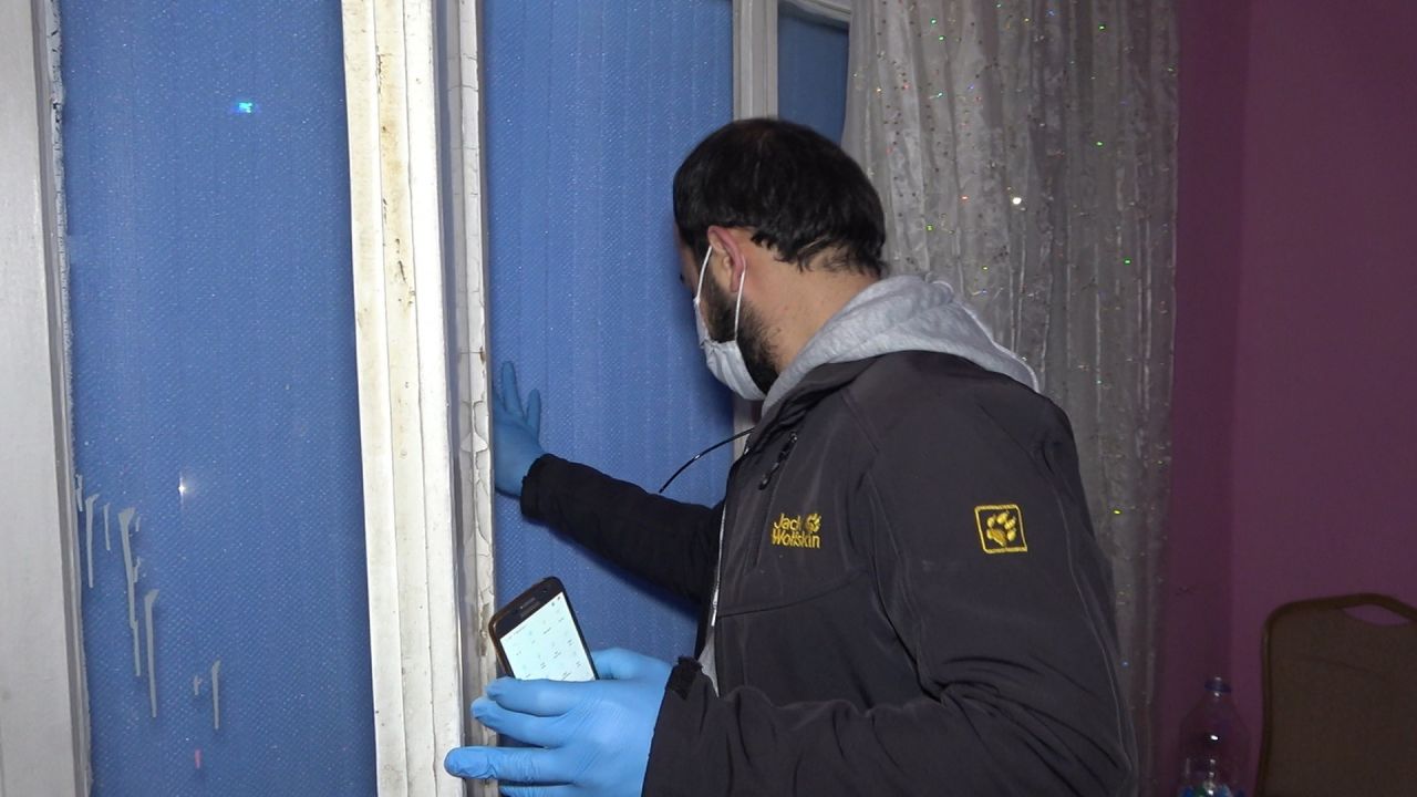 Polis ihbar üzerine otele girdi gözlerine inanamadı! 4