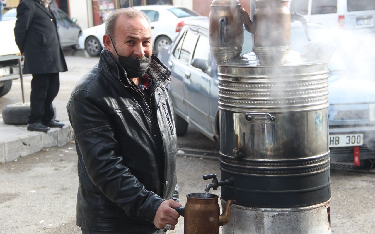 Semaverler sokaklardaki yerini aldı 6
