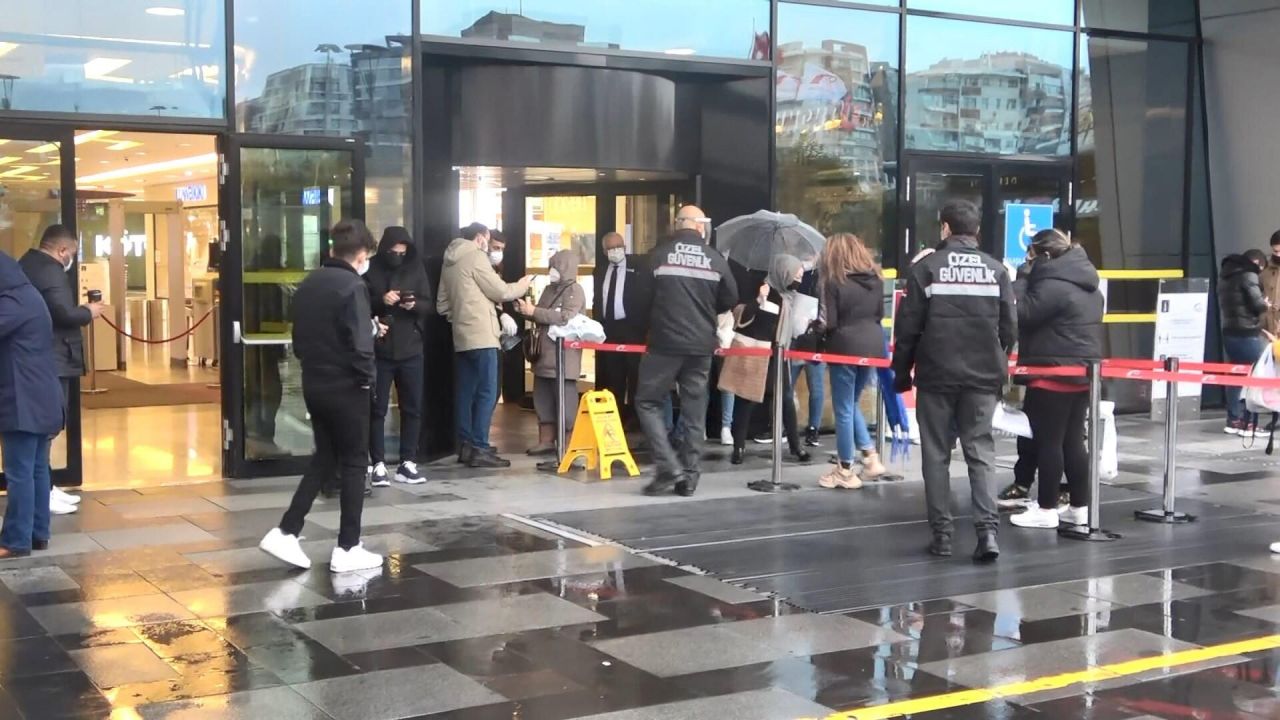 AVM'lerdeki HES kodu sorgulama sırasına bu cihaz son verecek 1