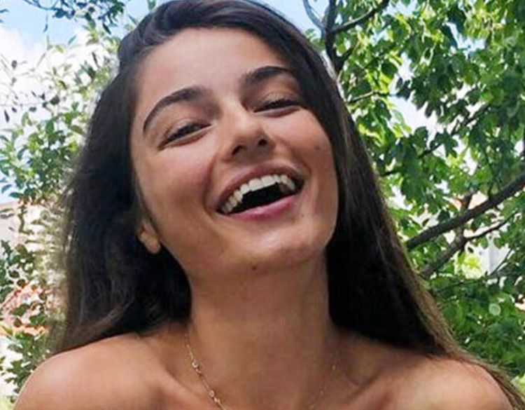 Oyuncu Ayça Ayşin Turan: Batıl inancım var! 8