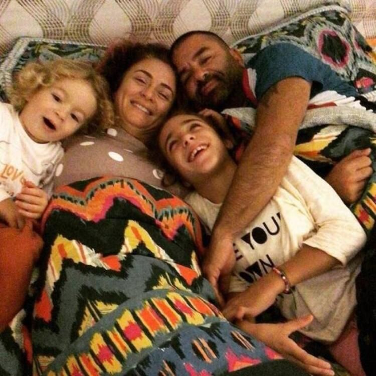 Ceyda Düvenci: Güne hep böyle başlıyoruz... 3