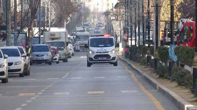 Van'da risk haritası kısıtlamalarla kırmızıdan yeşile döndü! 6