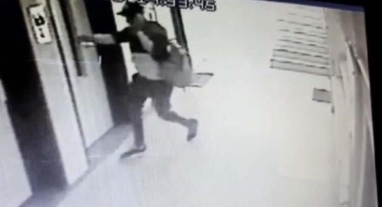 Mağdurlardan aldıkları paralarla fotoğraf çektiren dolandırıcılar yakalandı! 2