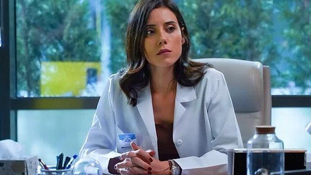Sadakatsiz’in Asya’sı Cansu Dere gönülleri fethetti! 7