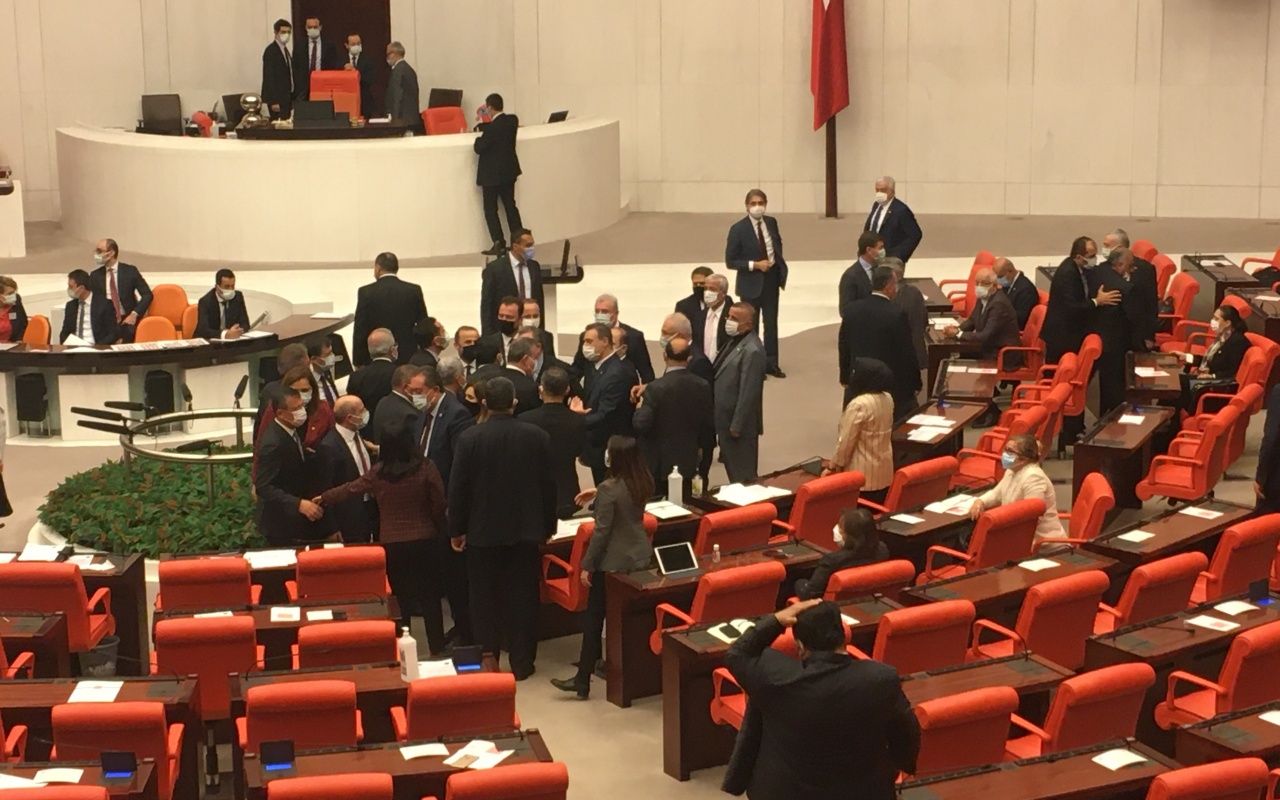 TBMM'de ‘Adam gibi dinleyin’ tartışması 3