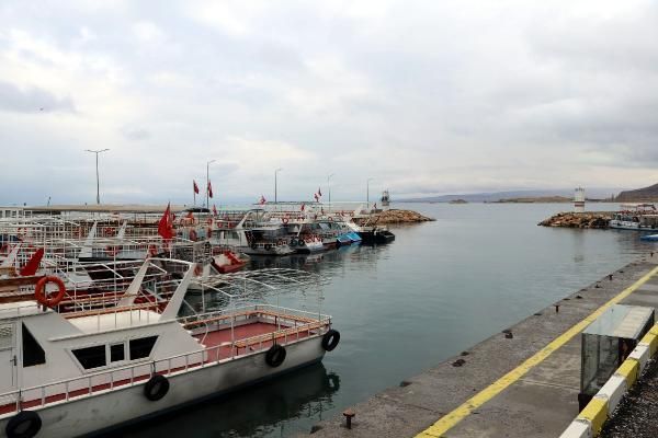 Van Gölü'nde canavar heyecanı 6