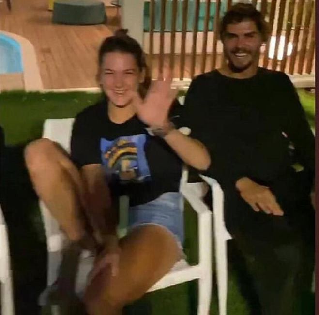 Survivor Barış ve Nisa aşka geldi! Dikkat çeken detay... 5