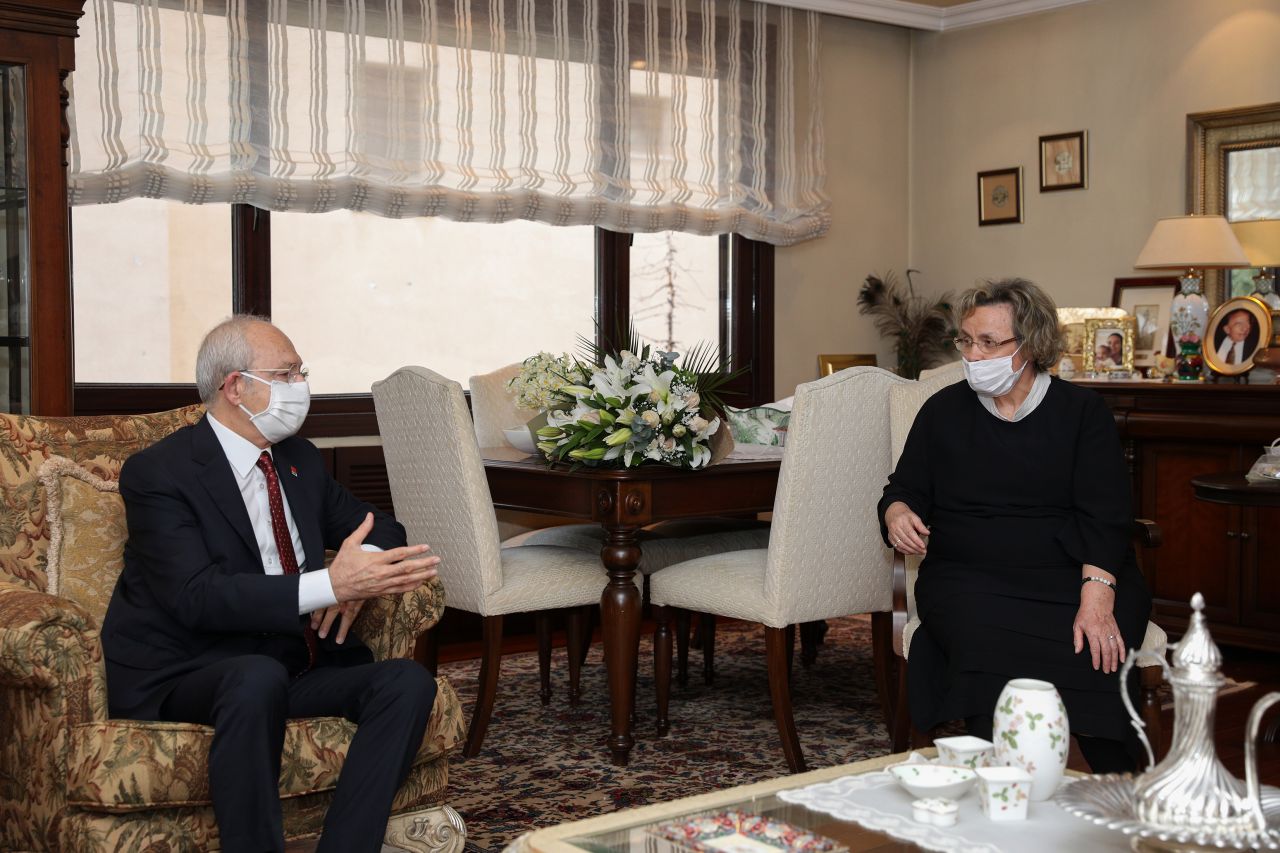 Kılıçdaroğlu, Seval Türkeş'i ziyaret etti 5