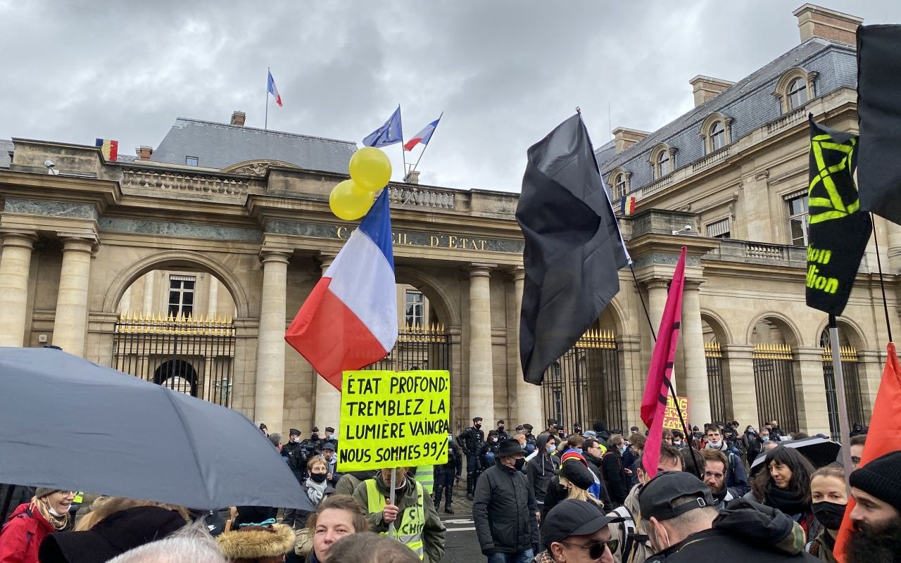 Fransızlar Macron'u istemiyor! 2