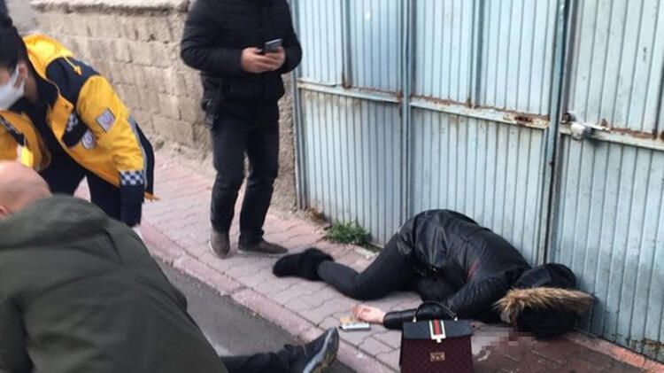 Eşini sokak ortasında öldürüp intihara kalkıştı 14