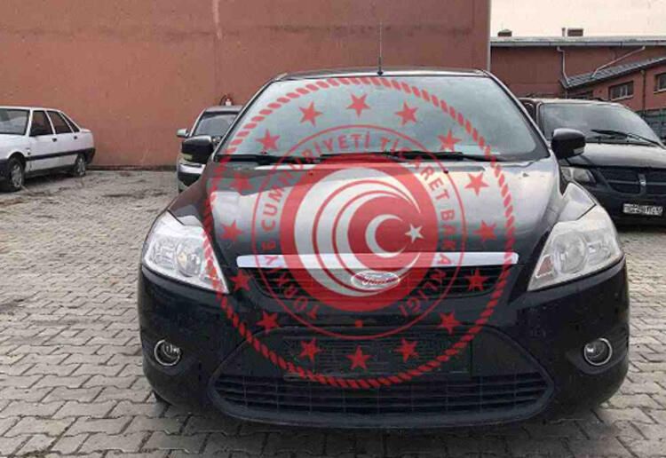 Bu lüks otomobil 50 bin lira 8
