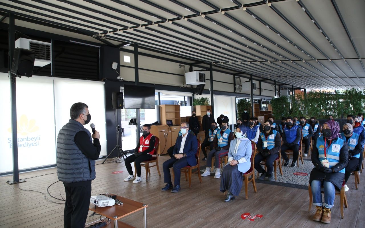 Sultanbeyli Gençlerinden “Gönüllüler Timi” 5